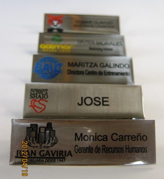 GAFETES DE IDENTIFICACION, GAFETES EMPRESARIALES, GAFETES CORPORATIVOS, AMA JOYERIA CORPORATIVA